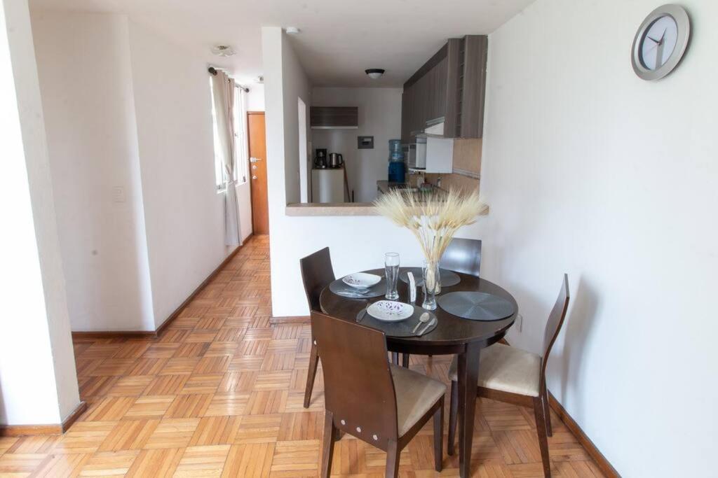 Q Confortable Y Lindo En La Roma Apartment Mexico City